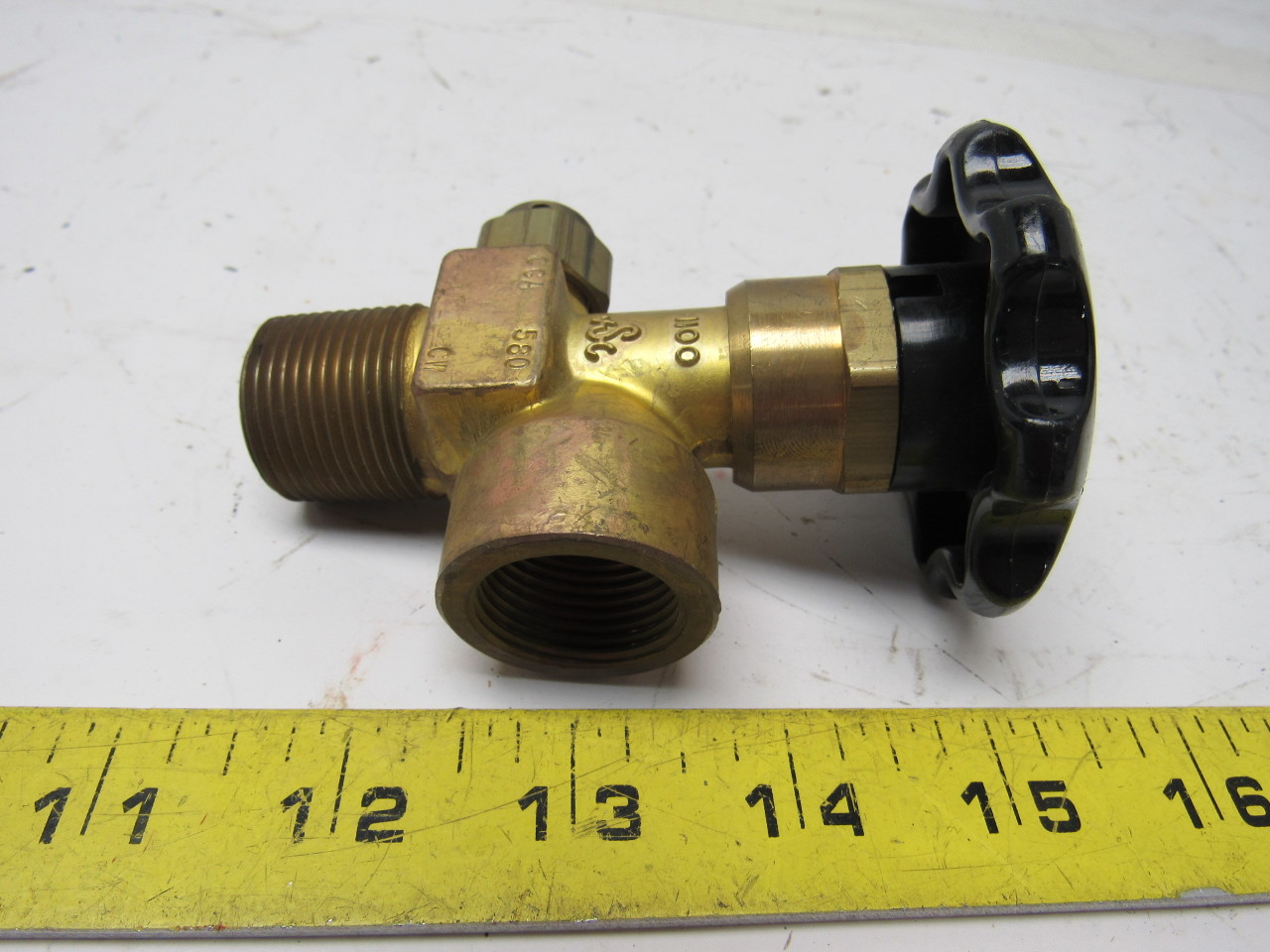 Superior 58061 Brass Cylinder Valve Inert Gas Helium Nitrogen Argon 3