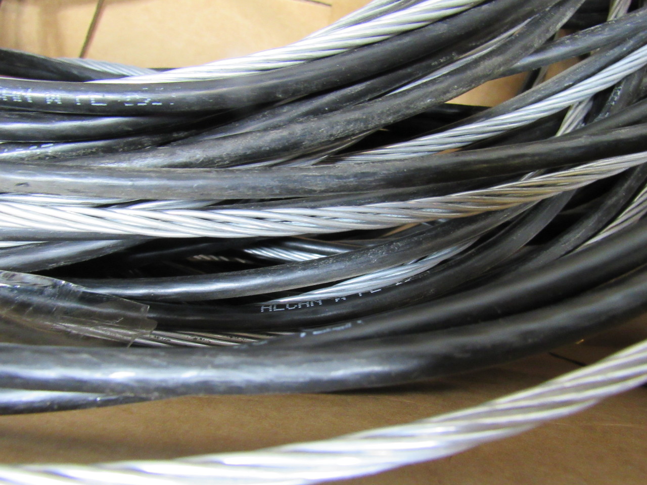 Alcan 444 AAC Aluminum Triplex Overhead Cable 157 Ft eBay