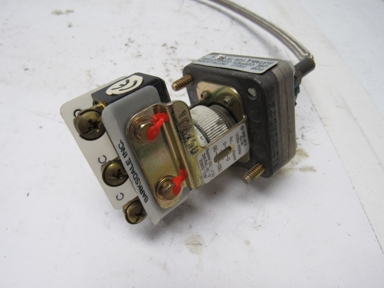 Barksdale E1SHVACP2 Adjustable Range Pressure Switch .530"/HG