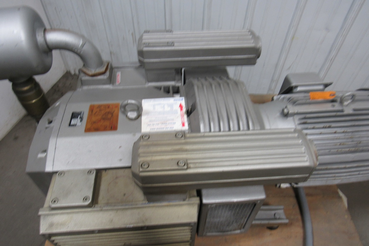 BECKER VTLF 250SK OilLess Vacuum Pump Rotary Vane Type 230/460V 10/7