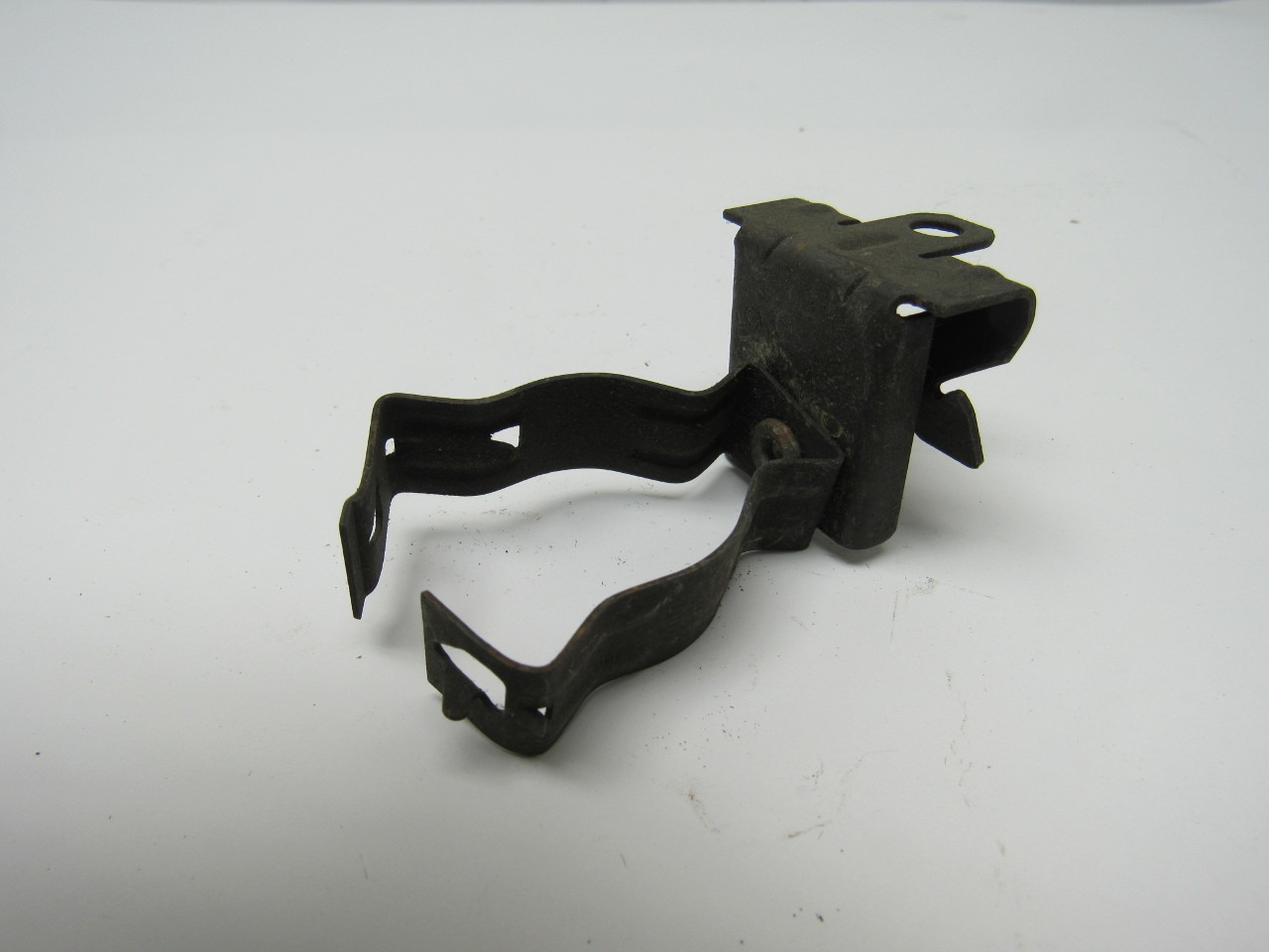 Caddy 12M CM24 3/4 Push Type Conduit To Beam Clamp Lot 73 eBay