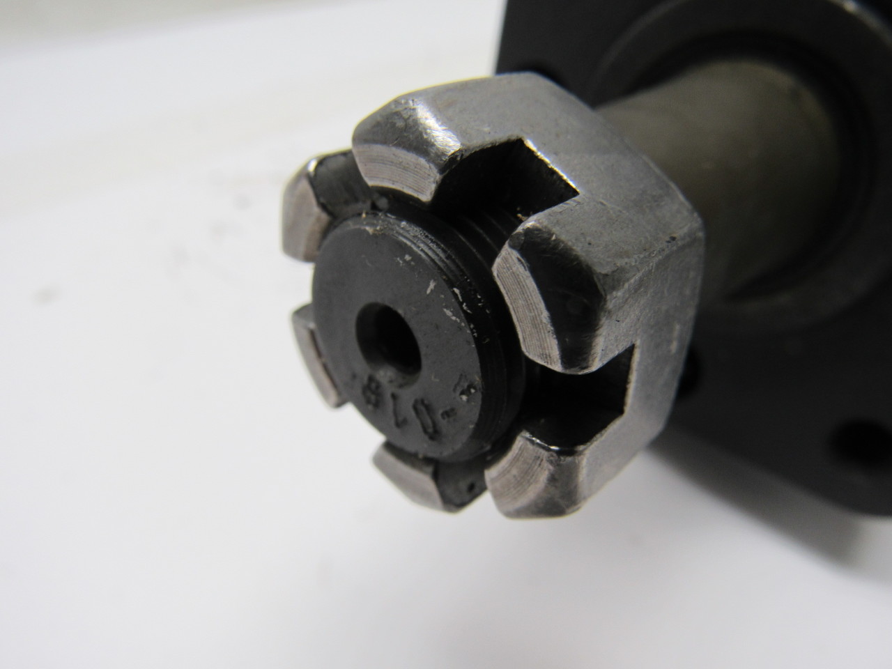 Eaton 1301329003 A Series Hydraulic Motor 1" Tapered Shaft w