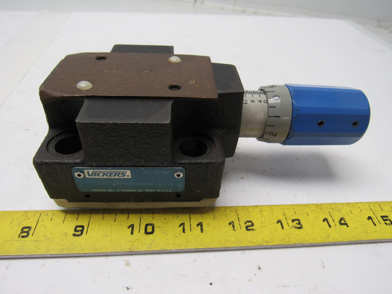 VICKERS CVCS-25-U3-B29-K-125-11 02-311342 Hydraulic Control Valve