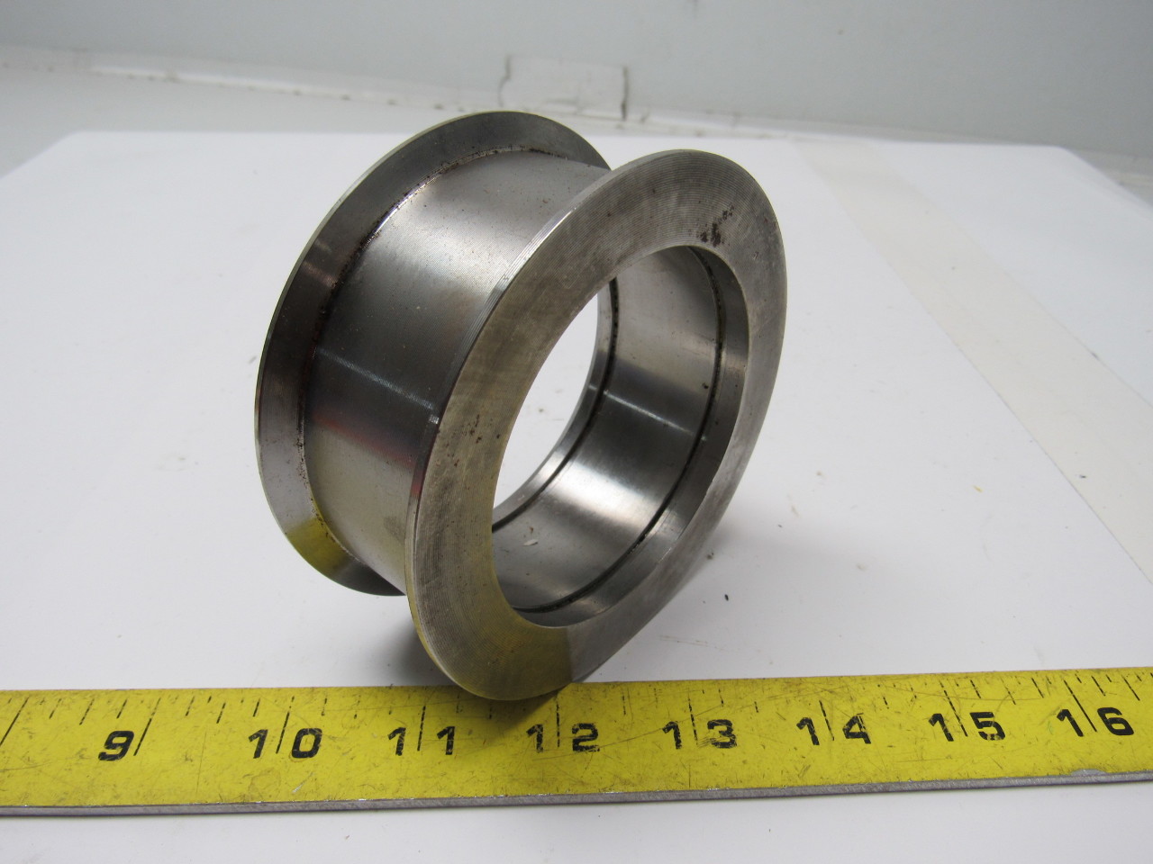 Hyster 384359 Forklift Mast Sheave Roller