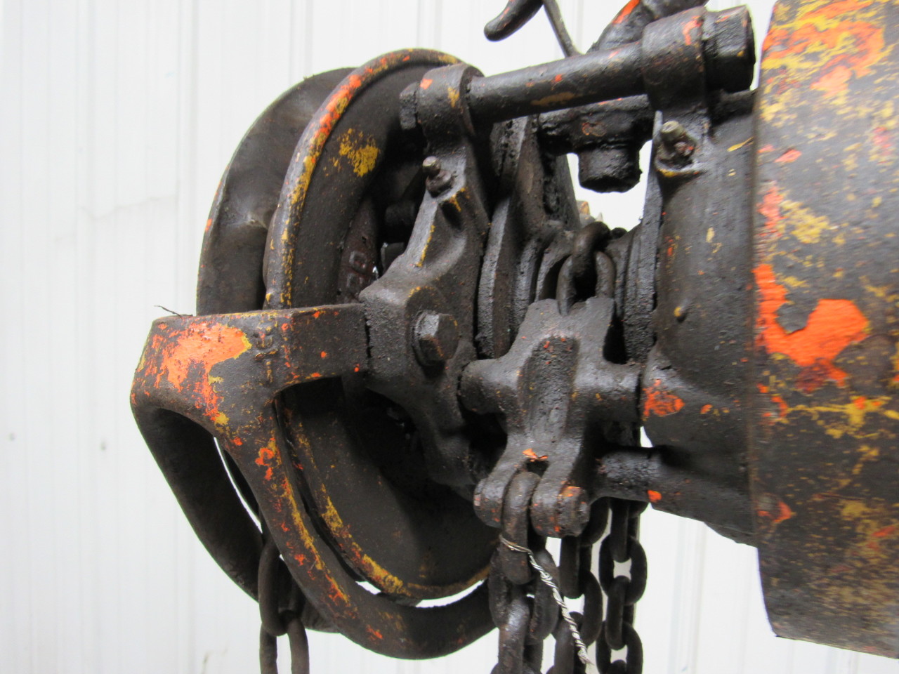 YALE BB 1/4 Ton Vintage Manual Chain Fall Hoist 8' Travel/Lift 7'9