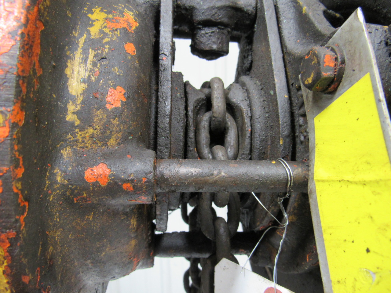 YALE BB 1/4 Ton Vintage Manual Chain Fall Hoist 8' Travel/Lift 7'9