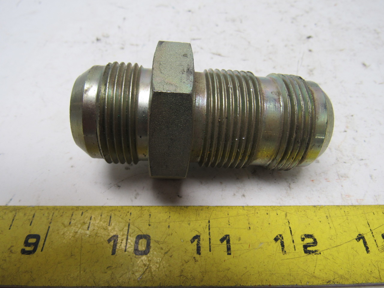 Hydraulic Fitting JIC 1" x 1" JIC (15/16"12 thread) Bulkhead Union