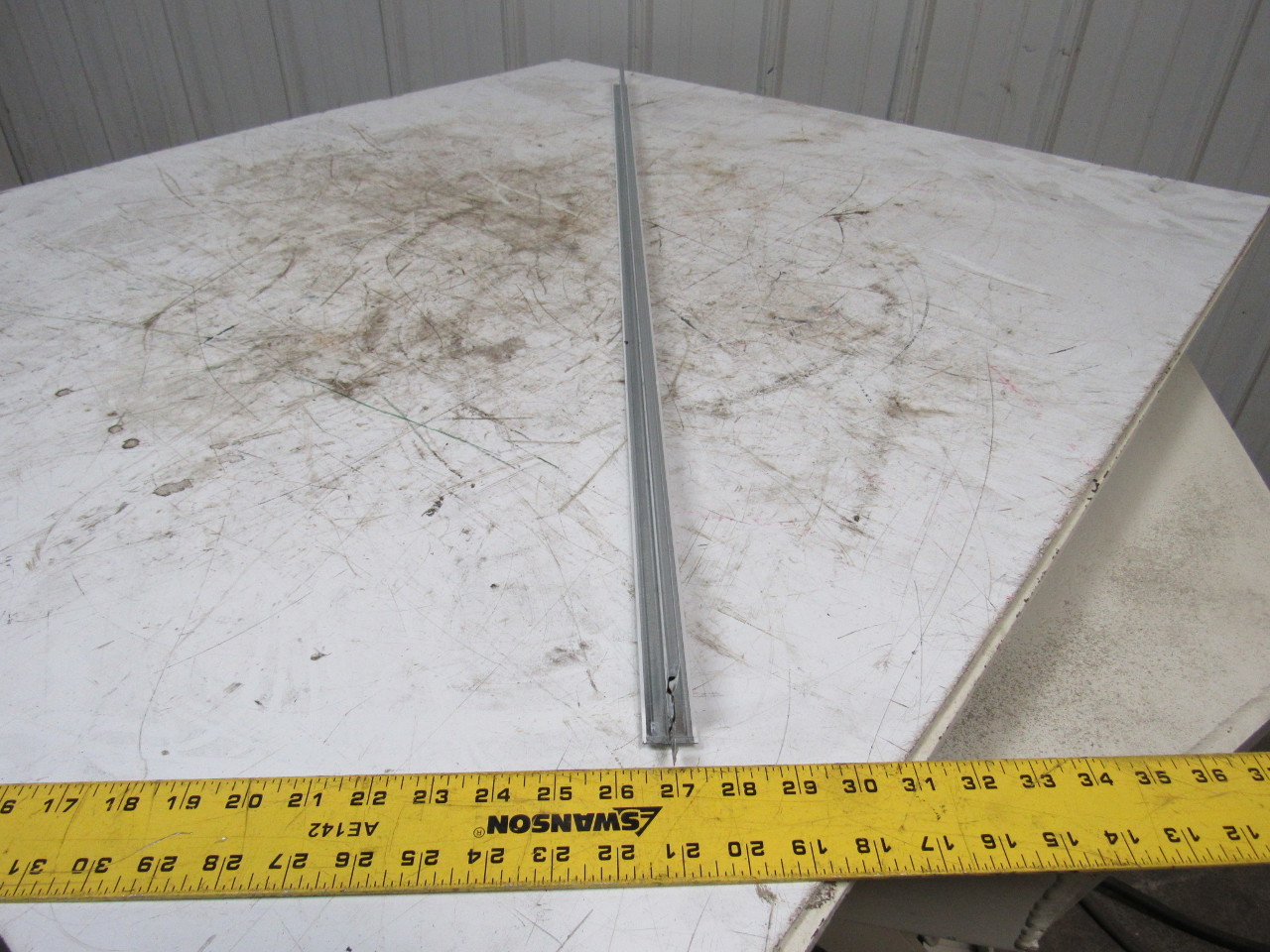 USG DX 422 Cross Tee Drop Ceiling Flat White 46 Pieces 4' X 11/2" eBay