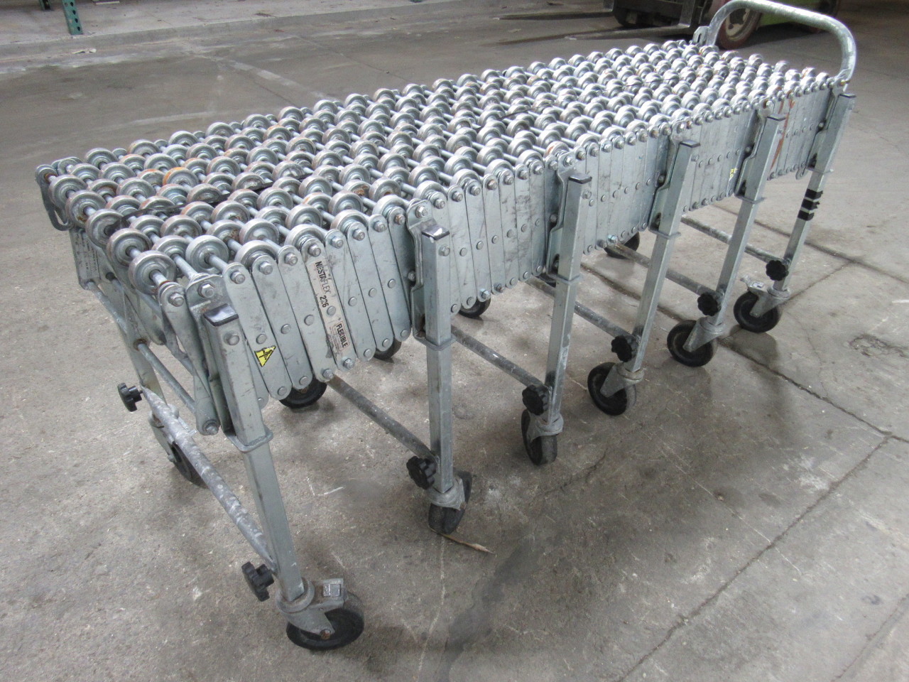 FMH NESTAFLEX 22614020 226 Flexible Adjustable Gravity Skatewheel