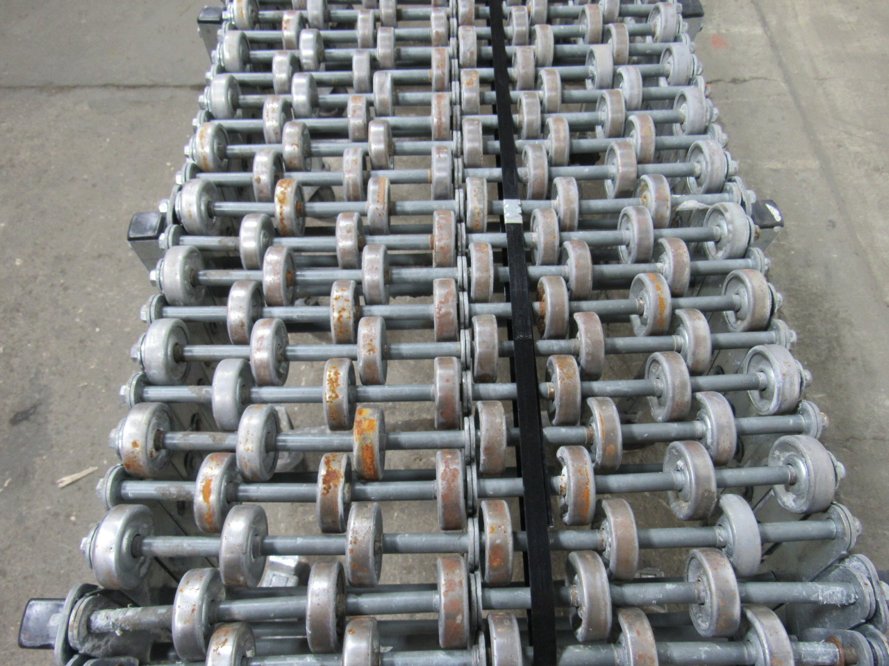 FMH NESTAFLEX 22614020 226 Flexible Adjustable Gravity Skatewheel