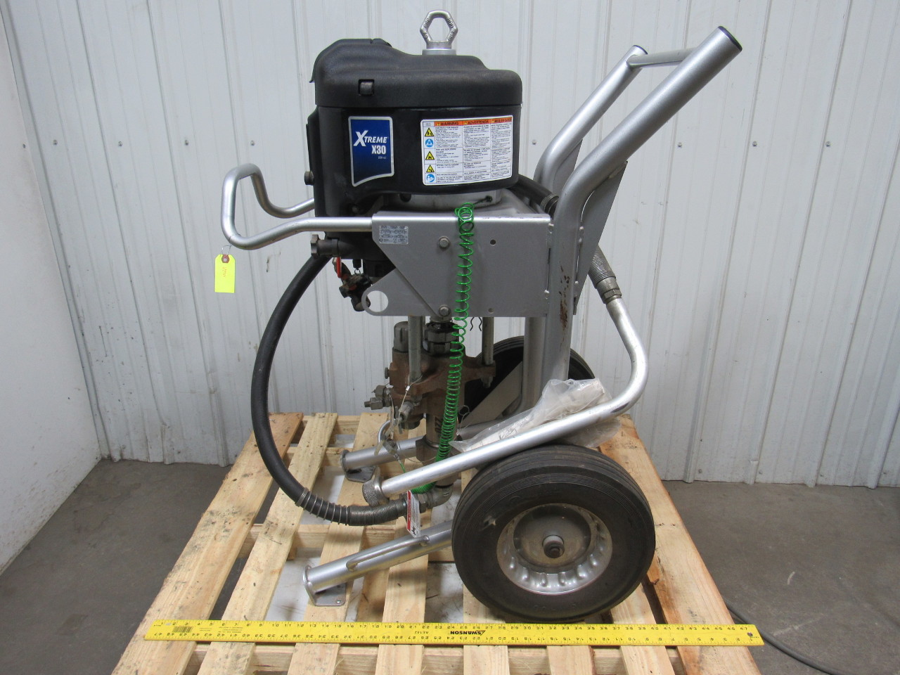 GRACO X30DH1 Xtreme Airless Sprayer W/ Data Trak & HD Cart 301 220cc NEW!
