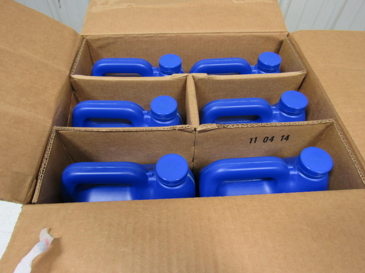 MOBIL MOBILCUT 100 High Performance Cutting Metalworking Fluid