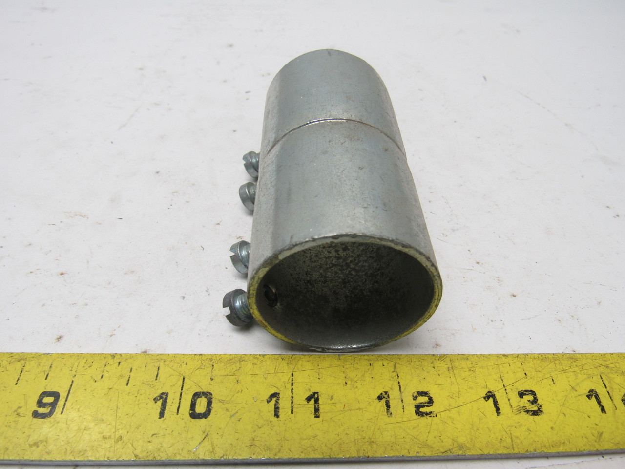 11/4" Galvanized Steel SetScrew Type EMT Conduit Coupling Lot Of 45