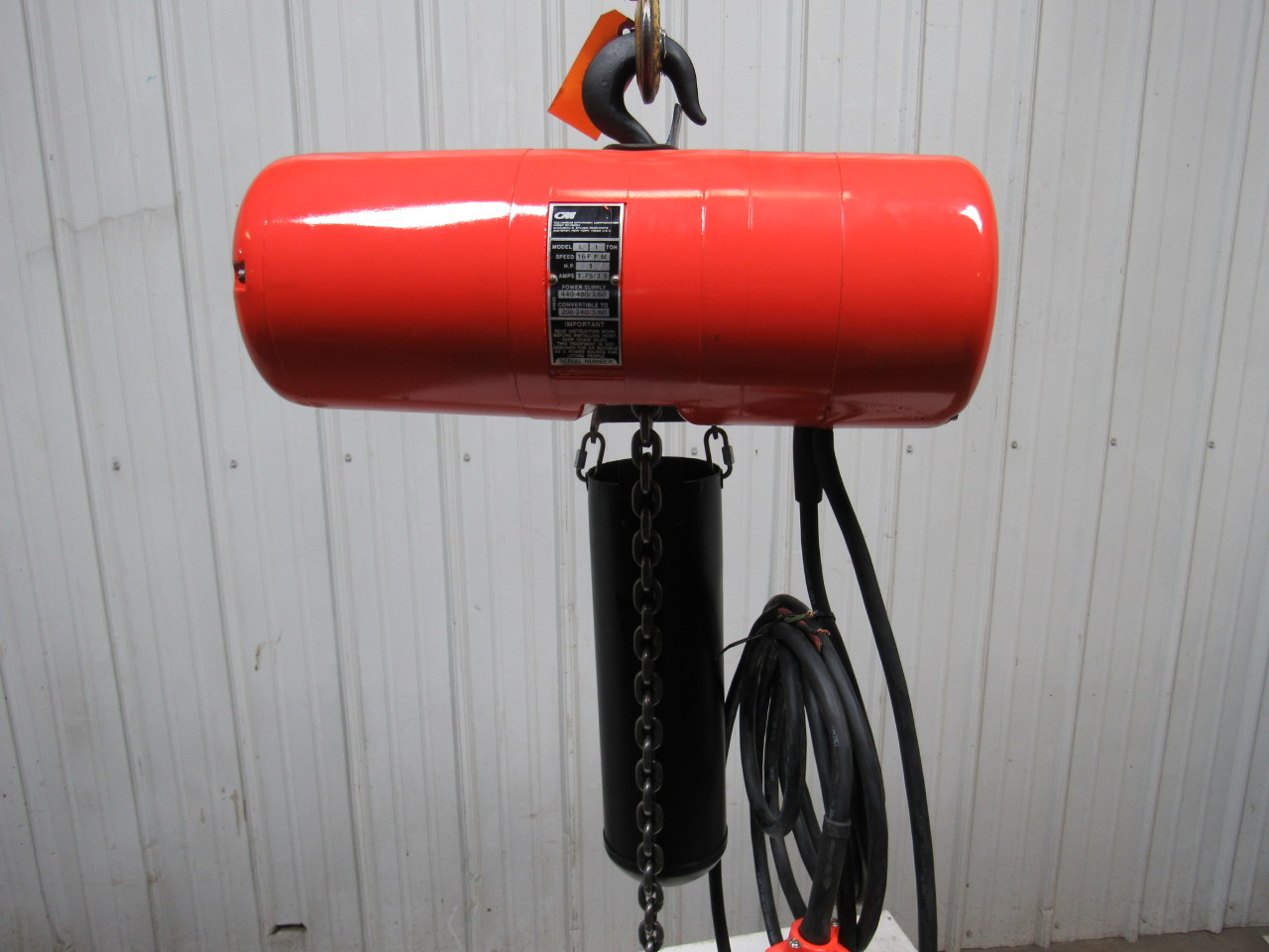CM LODESTAR L Electric Chain Hoist 16FPM 20'Lift 208240/440480V 3Ph 1Ton
