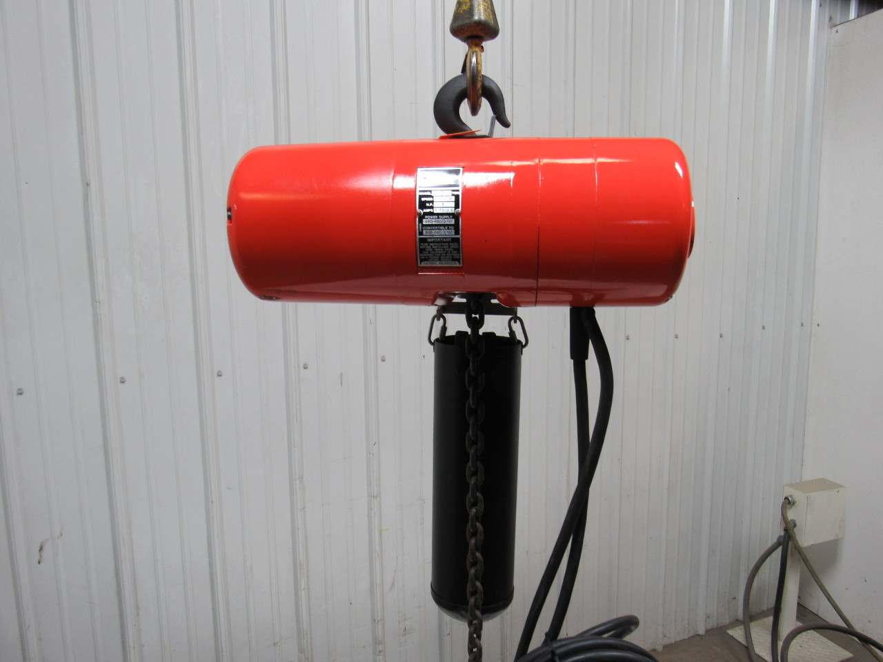 CM LODESTAR L Electric Chain Hoist 1 Ton 208240/440480V 3Ph 21'Lift