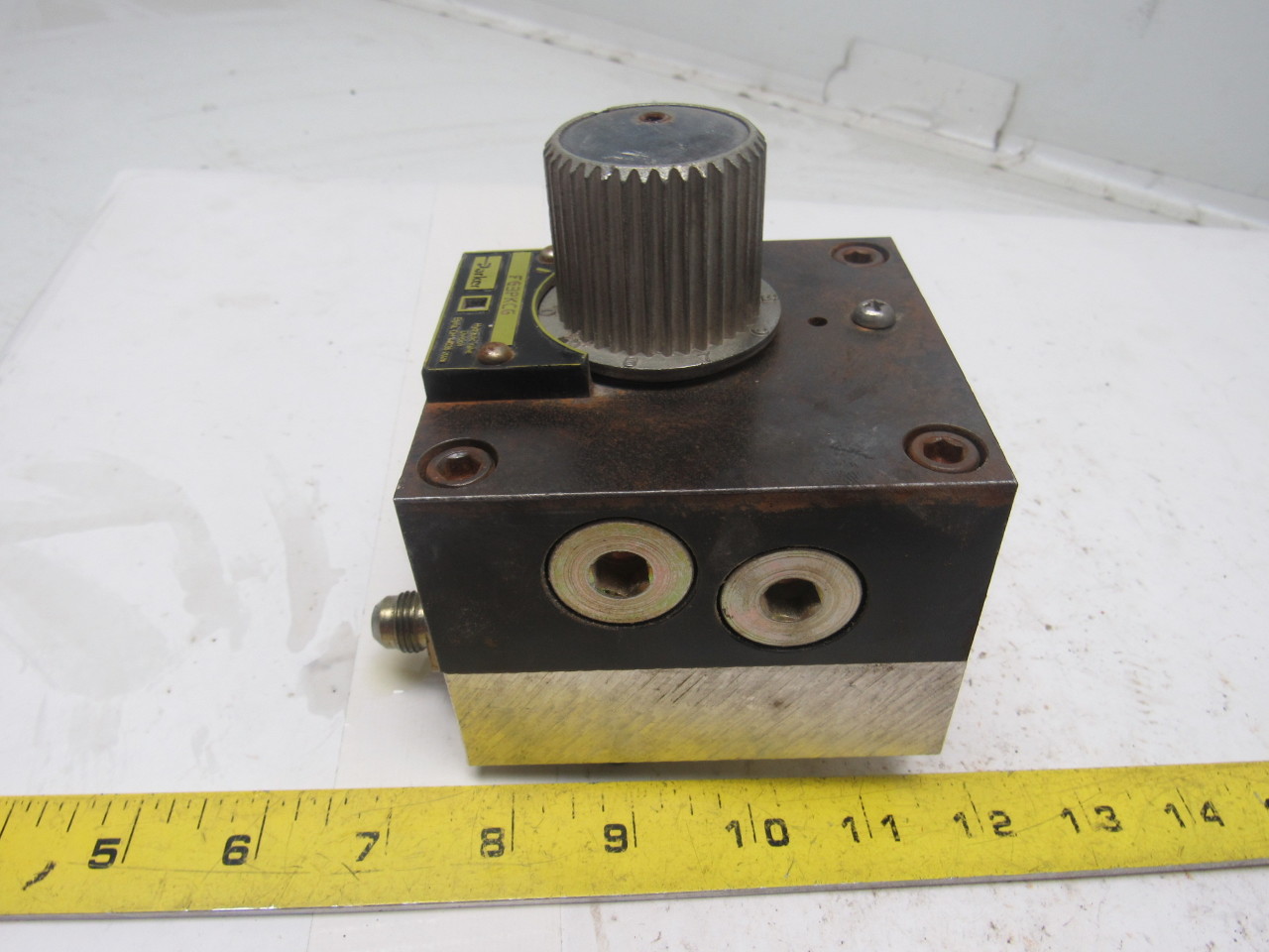 Parker FG3PKCG Pressure & Temperature Compensated Hydraulic Flow