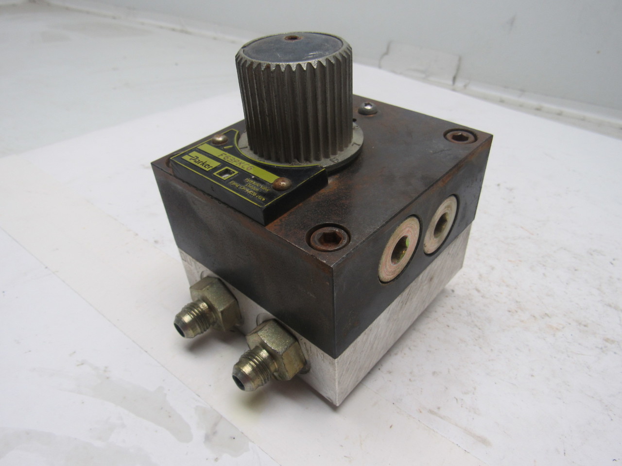 Parker FG3PKCG Pressure & Temperature Compensated Hydraulic Flow Control Valve