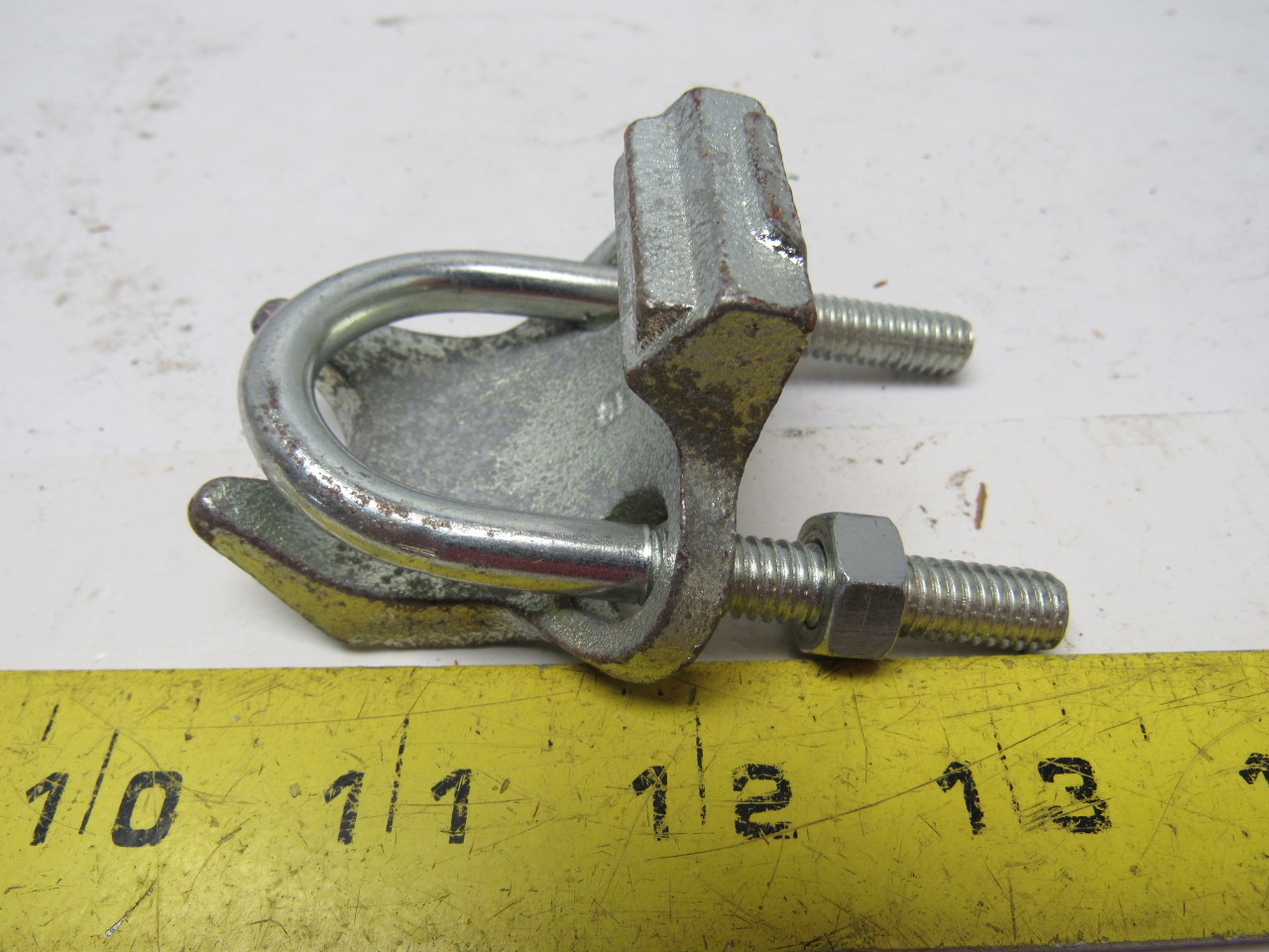 Steel City 3/4" Malleable Iron Right Angle Rigid Conduit Clamp lot of