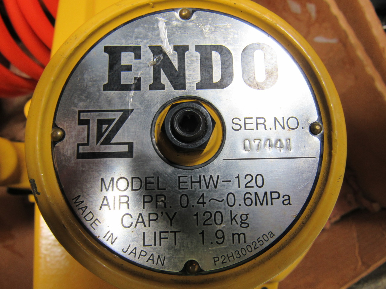 ENDO EHW120 Air Hoist 6.6 Feet (1.9 Meters) Lift 264 LBS (120KG