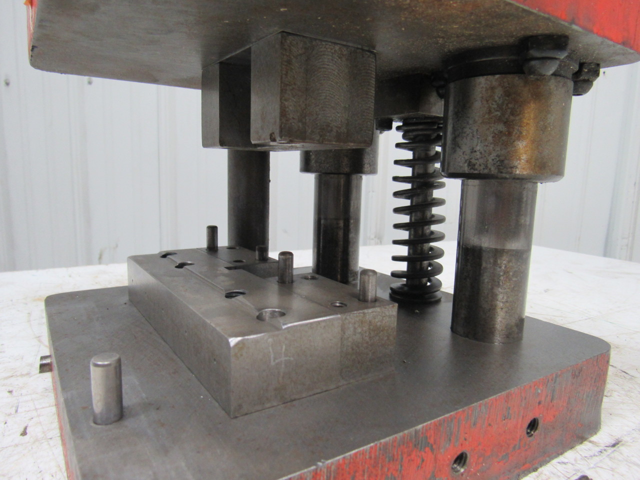 Standard Die Supply Punch Press Die Set/Shoe 2 Post 715/16" X 81/4