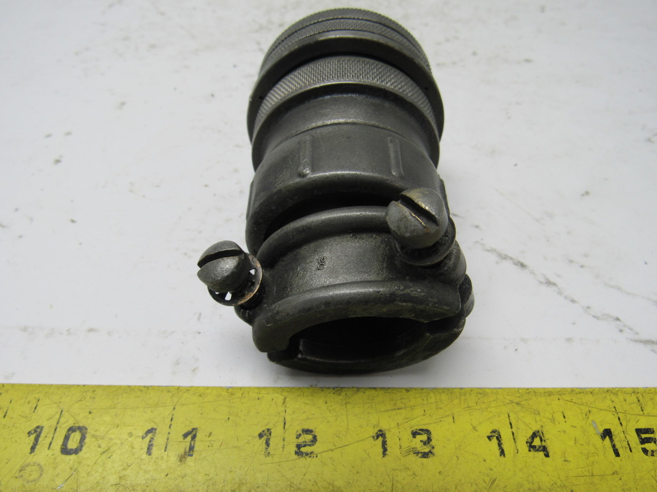 Amphenol 3217S 4 Pin Circular Connector W/Housing & Clamp