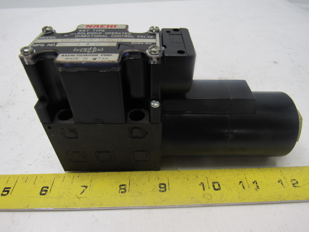 Nachi SG01B3XGRZD232 Hydraulic Solenoid Directional Control Valve