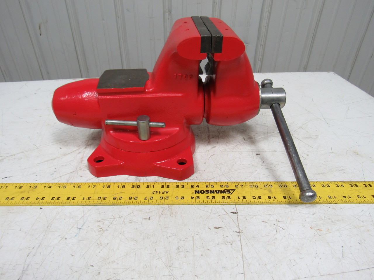 Wilton 1760 Tradesman Swivel Base Bullet Vise 6" Jaw 6" Opening eBay