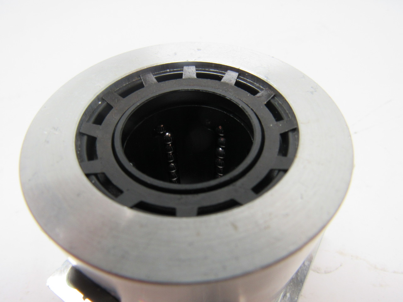 Thomson Industries SFB16 Super Pillow Block Ball Bearing Flanged Linear