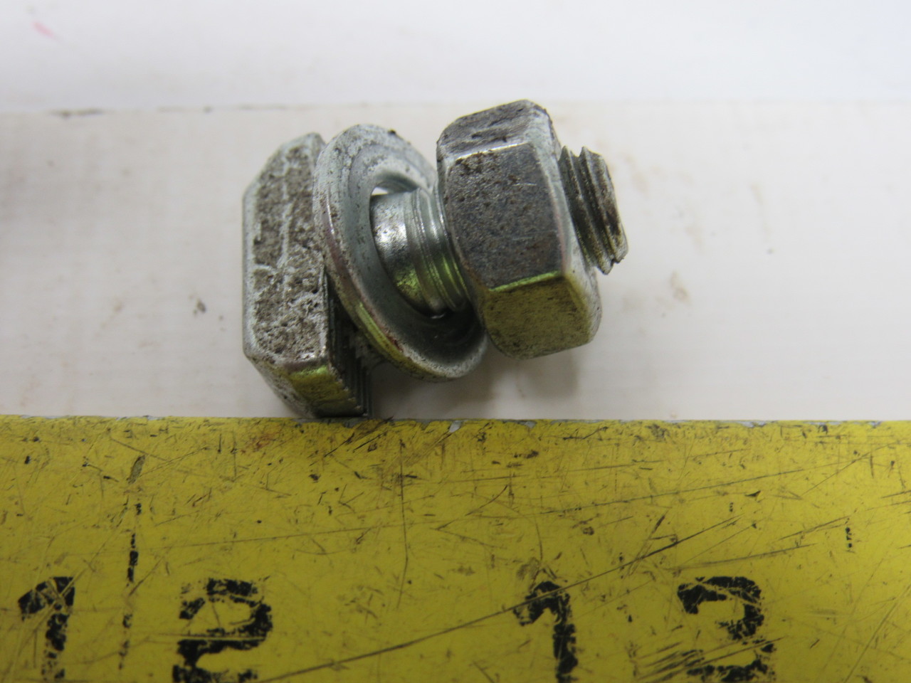 Bosch Rexroth T slot aluminum extrusion T bolts fits 10mm slots M8 Lot