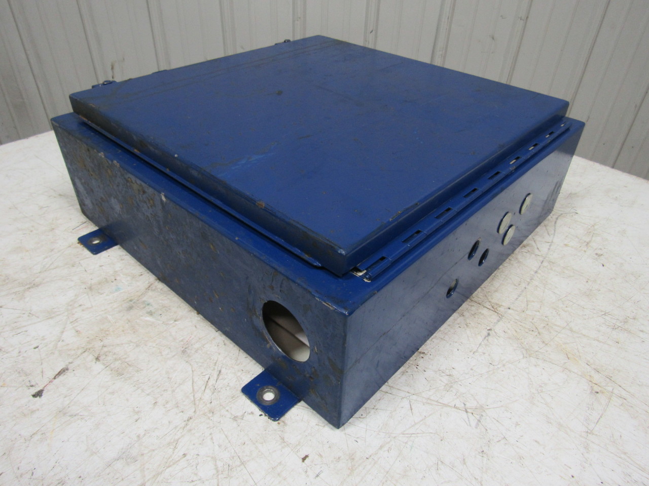 Hoffman A202006LP WallMount Enclosure Continuous Hinge W/Clamps 20" X