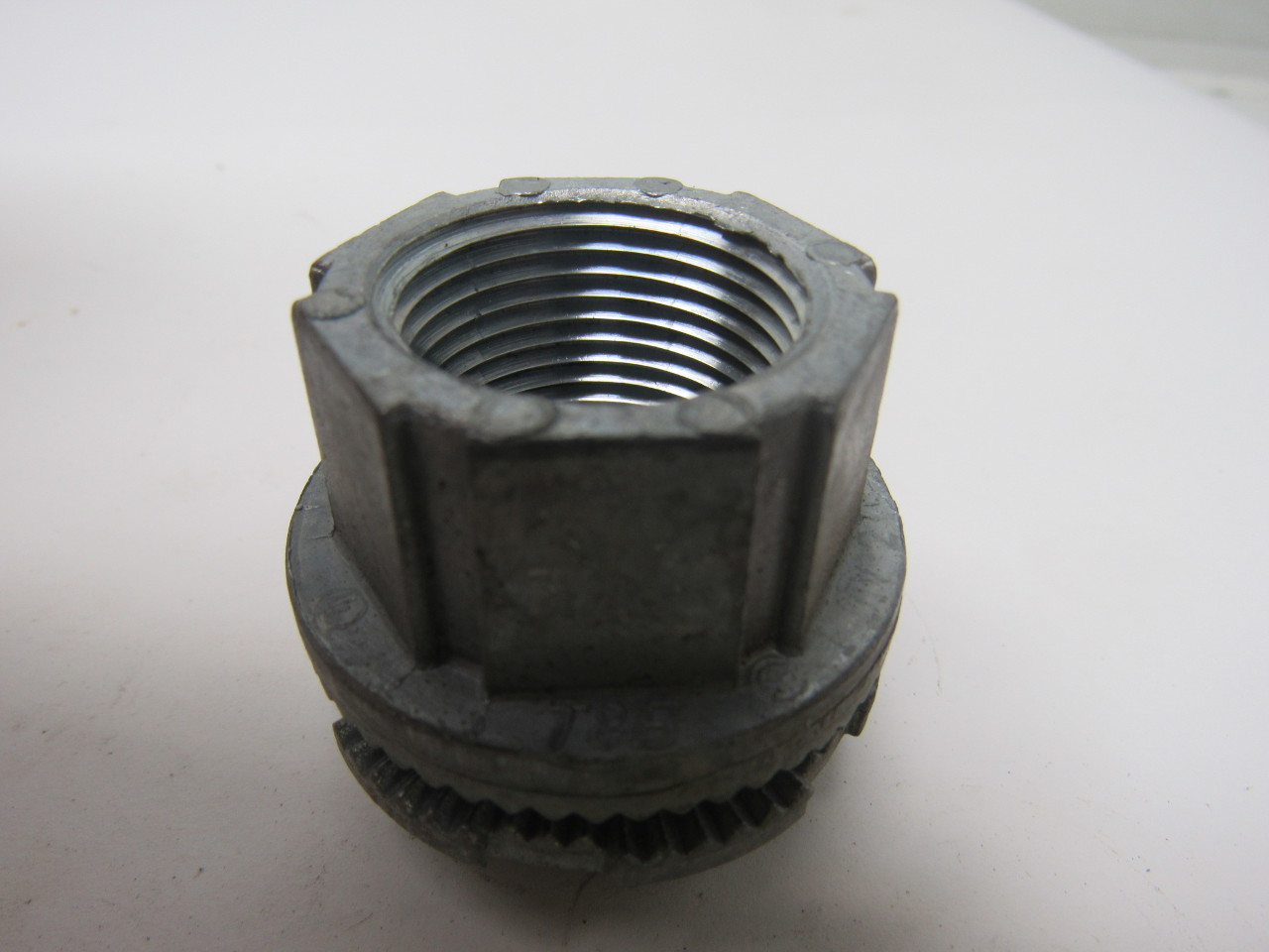 Thomas & Betts H075TB Myers Hub Conduit Fitting Liquid Tight Lot of 40