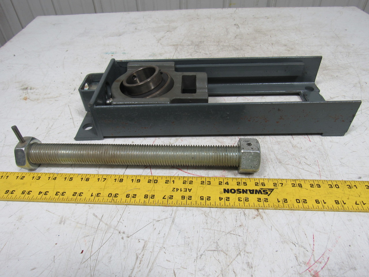 Browning 9SF39 Center Pull TakeUp Frame & Bearing 4 Bolt 181/4
