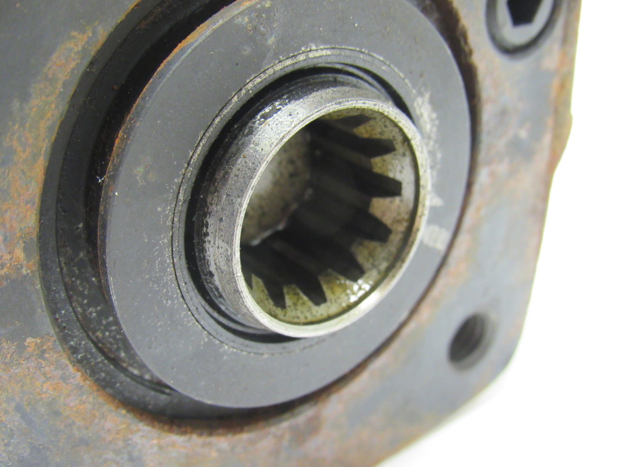 CharLynn Eaton 2411002001 Hydraulic Motor Power Steering 1500 PSI