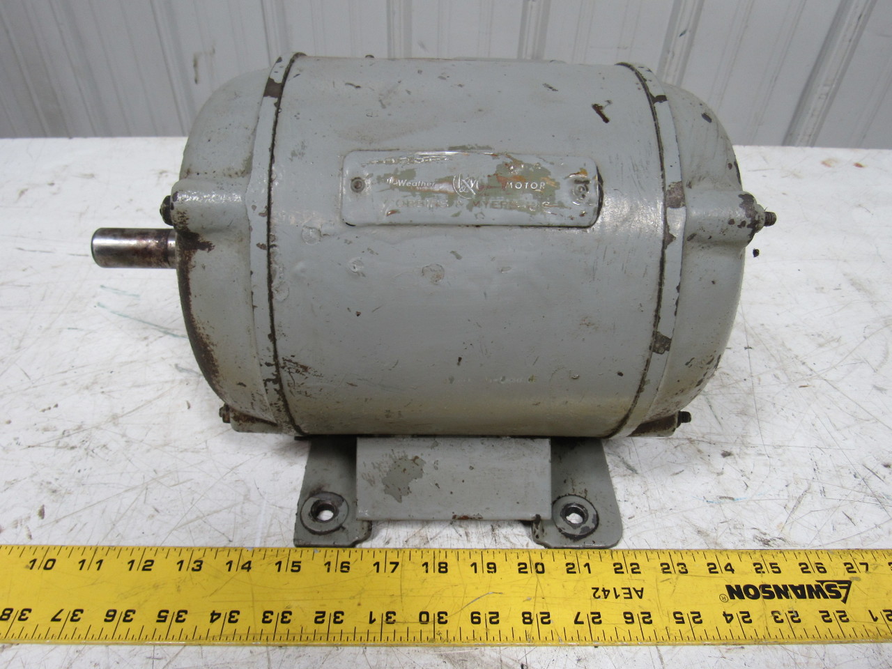 Robbins & Myers Type LB Vintage 440V 3 PH 184 Frame 7/8" Shaft AC 1 HP