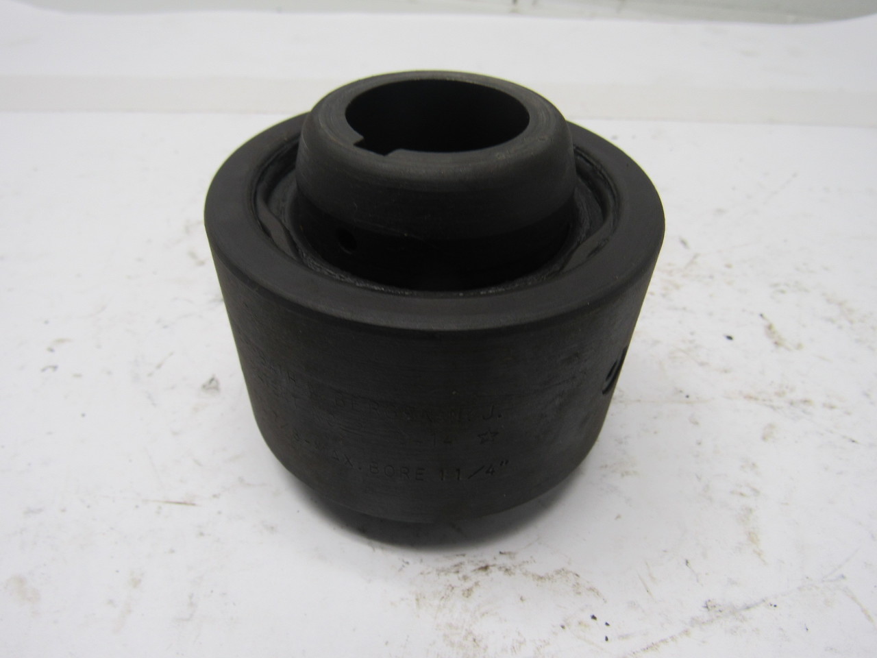 SierBath Model 7/8 Continuous Sleeve Flexible Gear Coupling 11/4" Bore Used