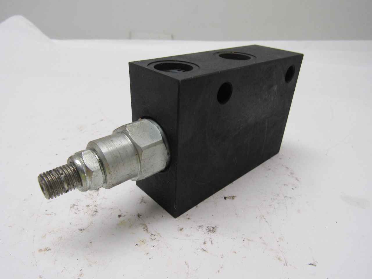 Sun Hydraulics MAI/S degree Line Mount Pneumatic Manifold SAE 6