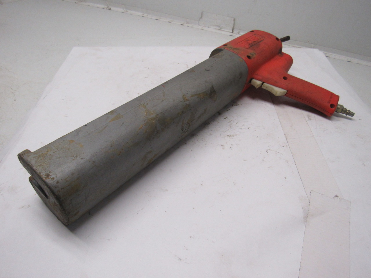 Ridgid 51887 / DS110 Power Push Pneumatic Adhesive Caulk Gun