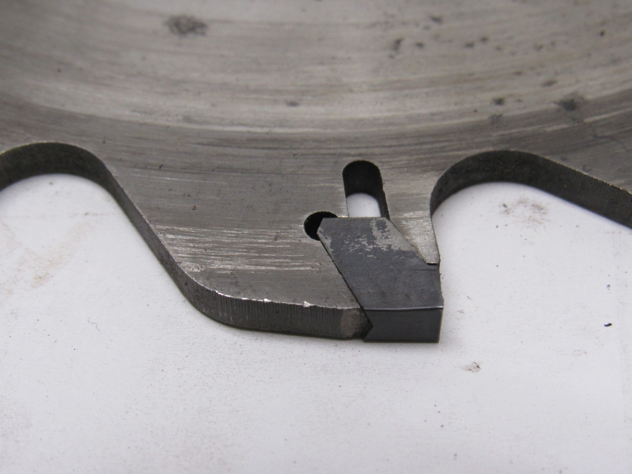 Iscar SGSF 20051.500K 7.875" Slitting Cutter Self Grip 2" Arbor .179