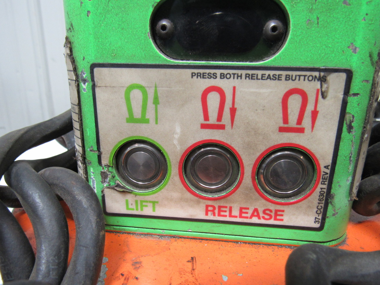 O.S. WALKER CER9 Circular Lifting 2,400 Lb. Max 115V/1/60