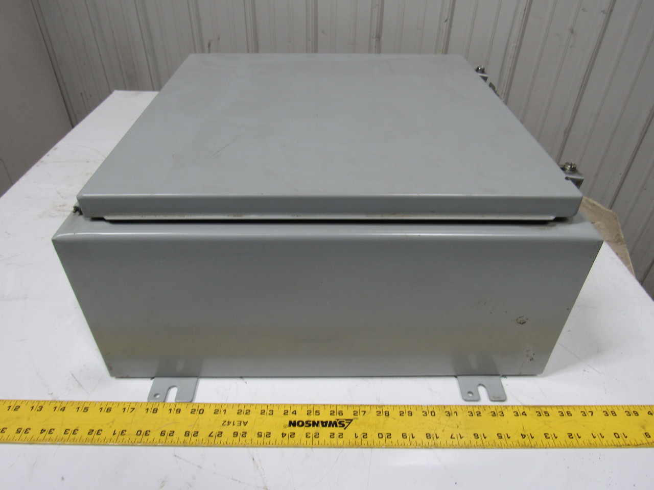 Hoffman A202008LP 20x20x8 Hinged Door Wall Mount Enclosure W/Back Plate