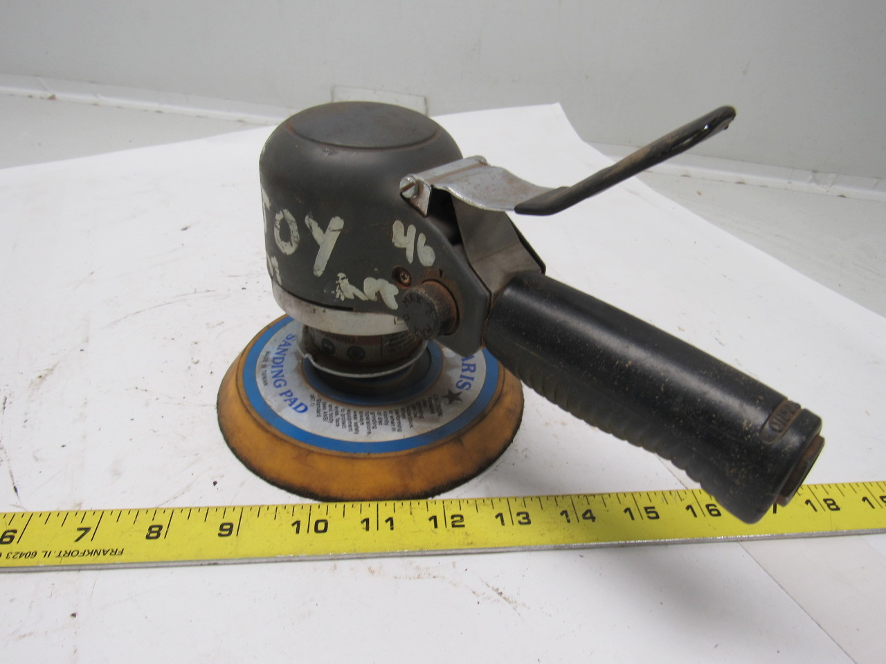 Ingersoll Rand 311A Dual Action DA Air Sander W/6" Sanding Pad 12,000RPM