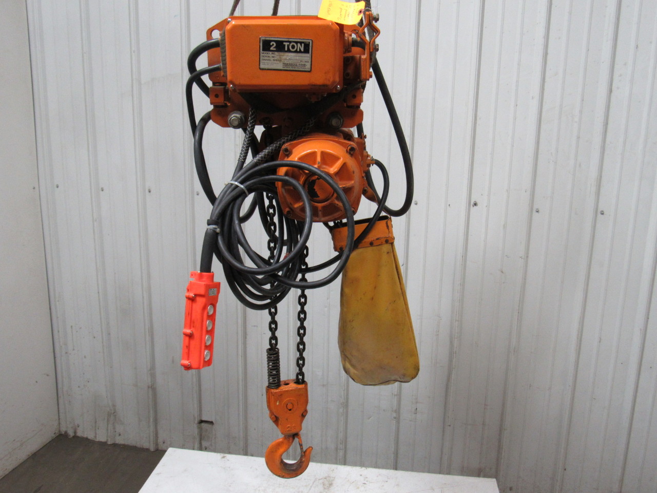 BEEBE LE3S020M4 2 TON Powered Trolley Chain Hoist Crane 20' Lift 220