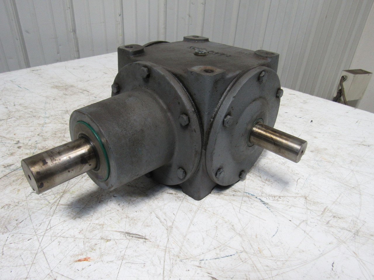 Hub City 022111398815 Model 88 Right Angle Bevel Gear Drive 1/1.5