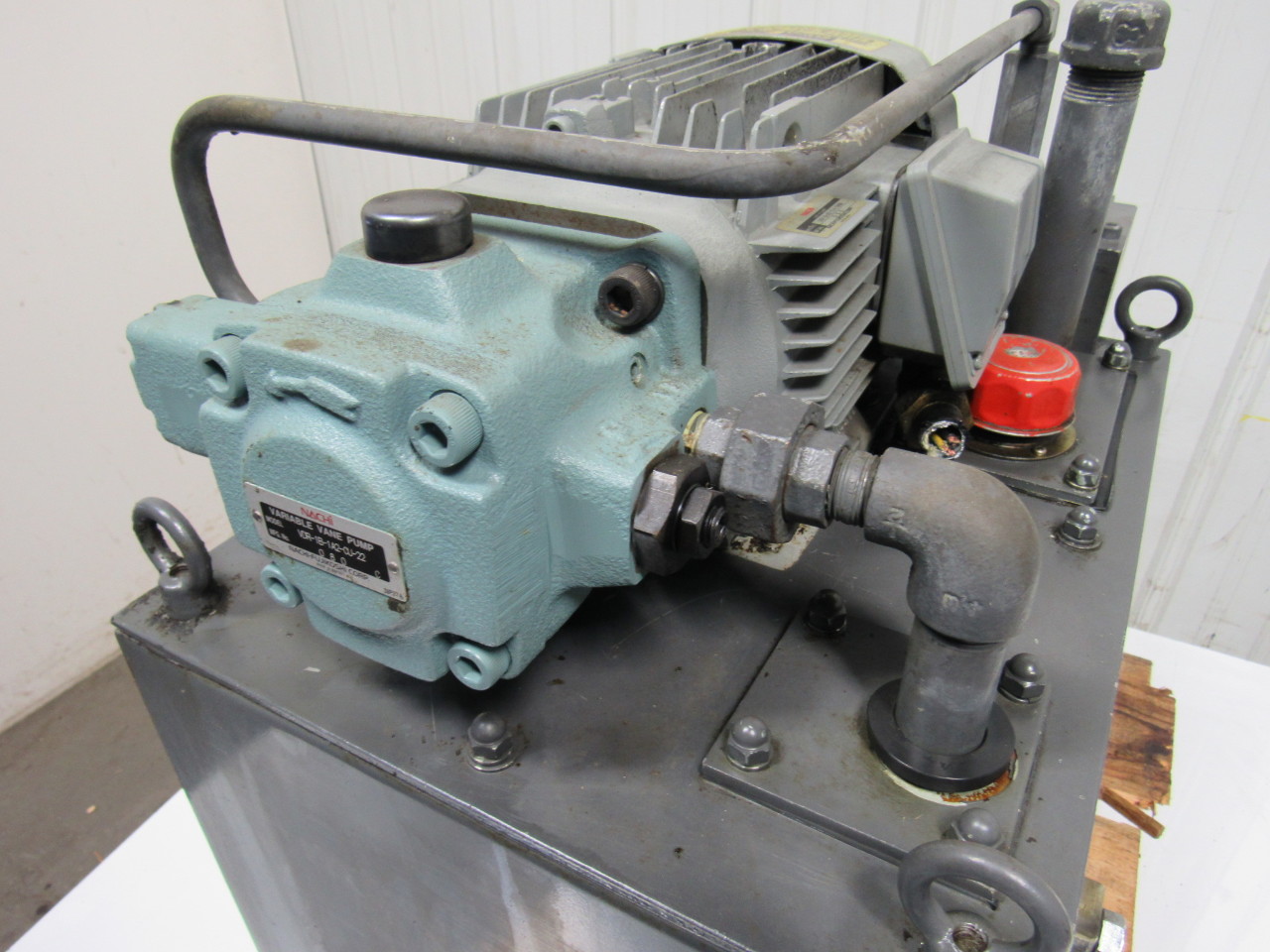 NACHi UVD1AA21.541849M Mazak QT10NU CNC Hydraulic Power Station