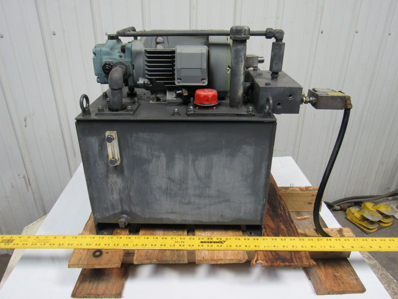 NACHi UVD1AA21.541849M Mazak QT10NU CNC Hydraulic Power Station