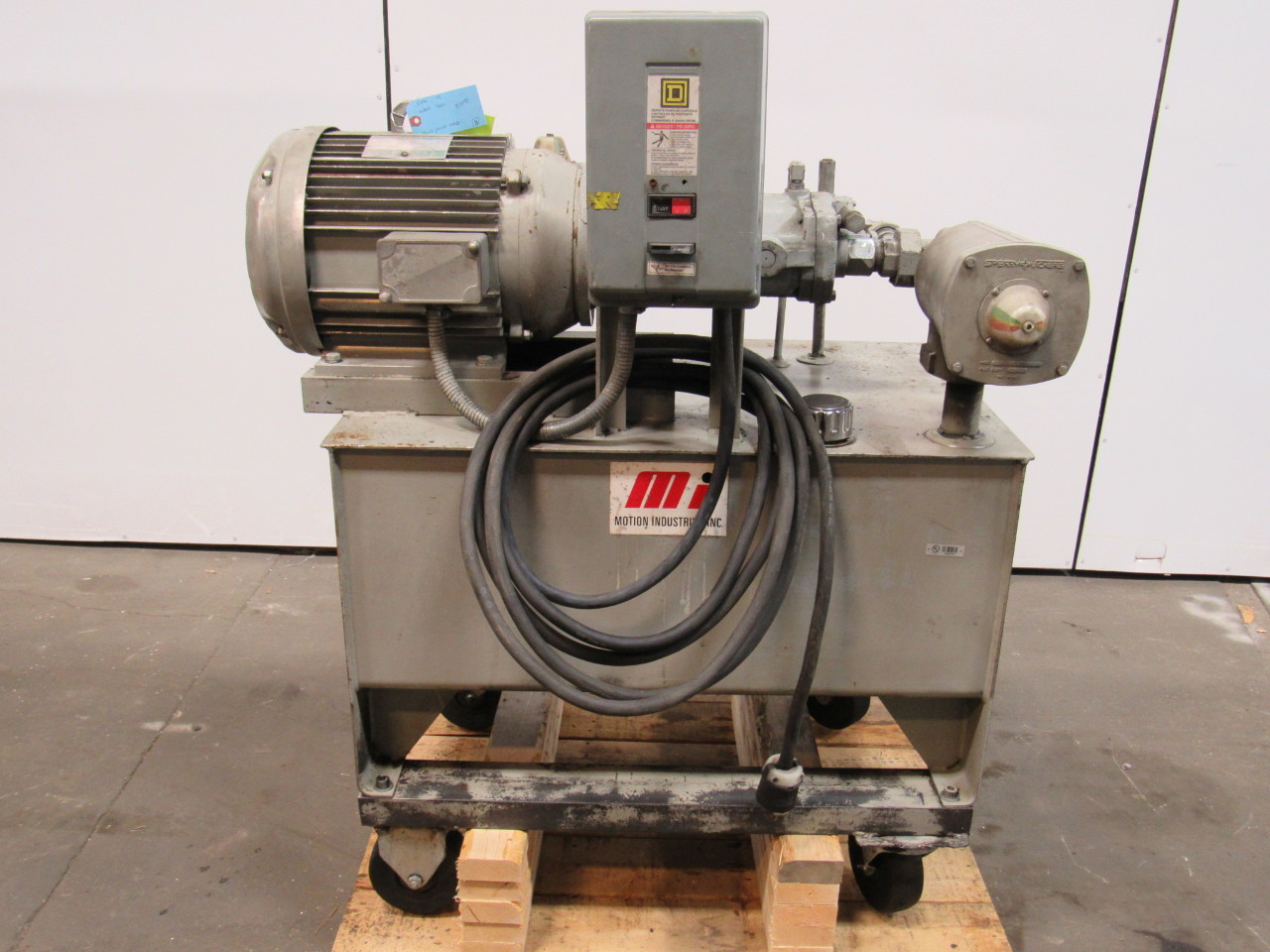VICKERS PVB15RSY31CM11 Hydraulic Power Pump Unit 15.7GPM 2000PSI 42Gal.Tank