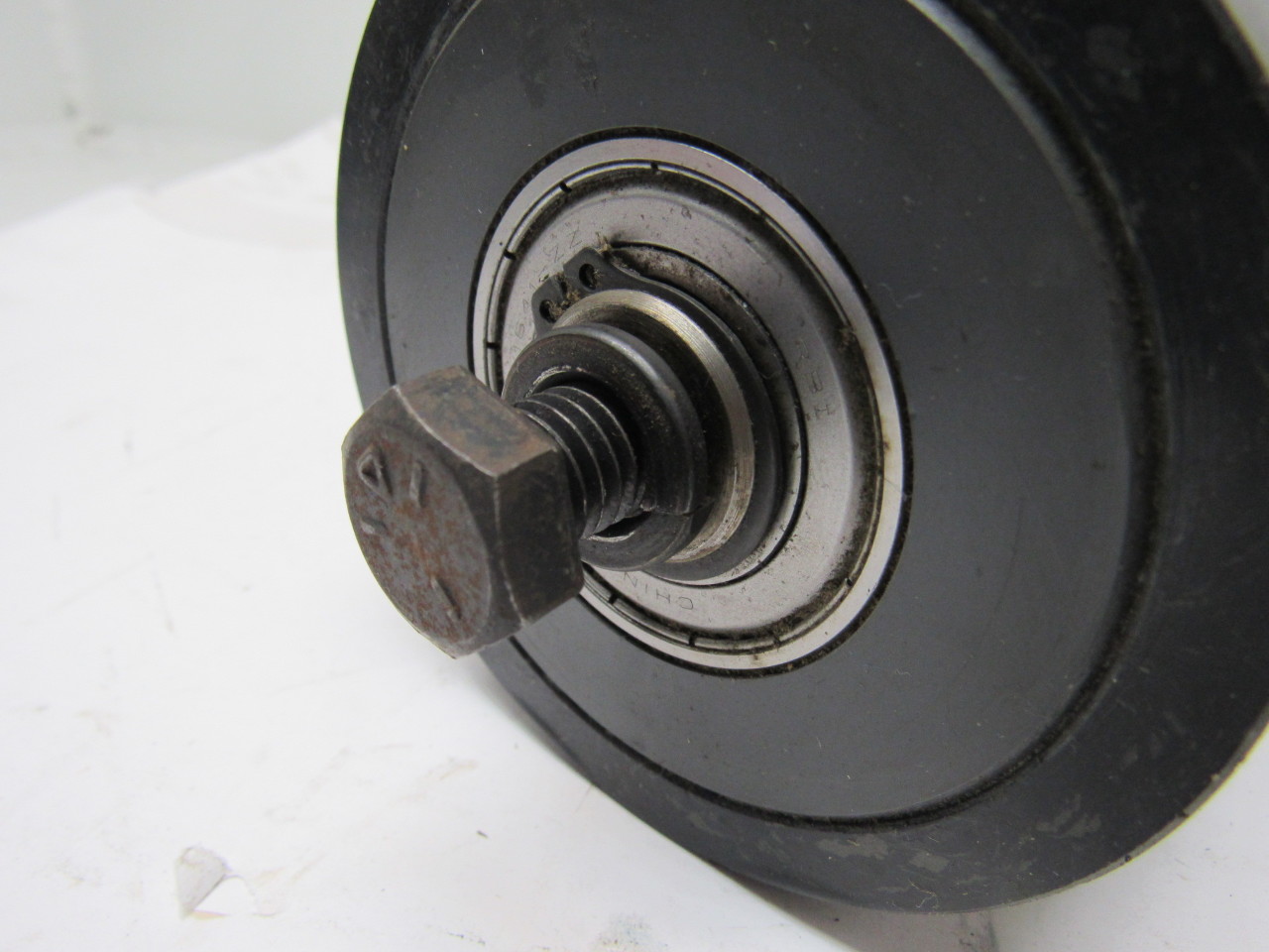 Conveyor Side Guide Roller 4" X 10" Hard Plastic W/1/213 X 11/2" Bolt