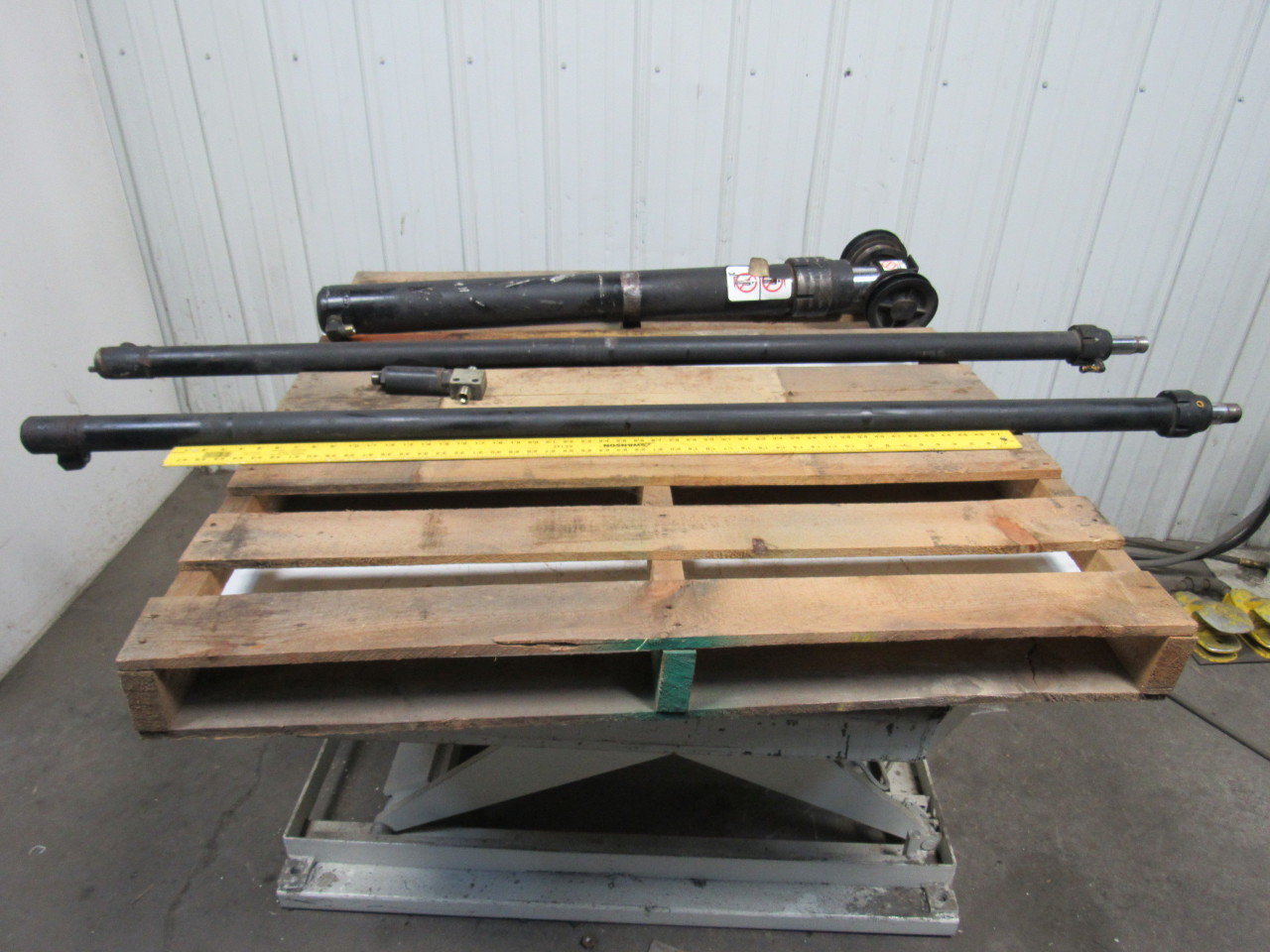 TCM VFHM48015B Forklift Mast Cylinders Lot Of 4 Pieces eBay