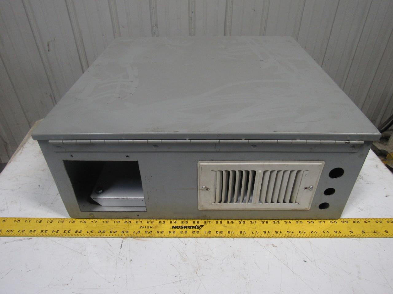 WIEGMANN B242409CH TYPE 12 Electrical Enclosure 24" x 24"x 09" W/ Back