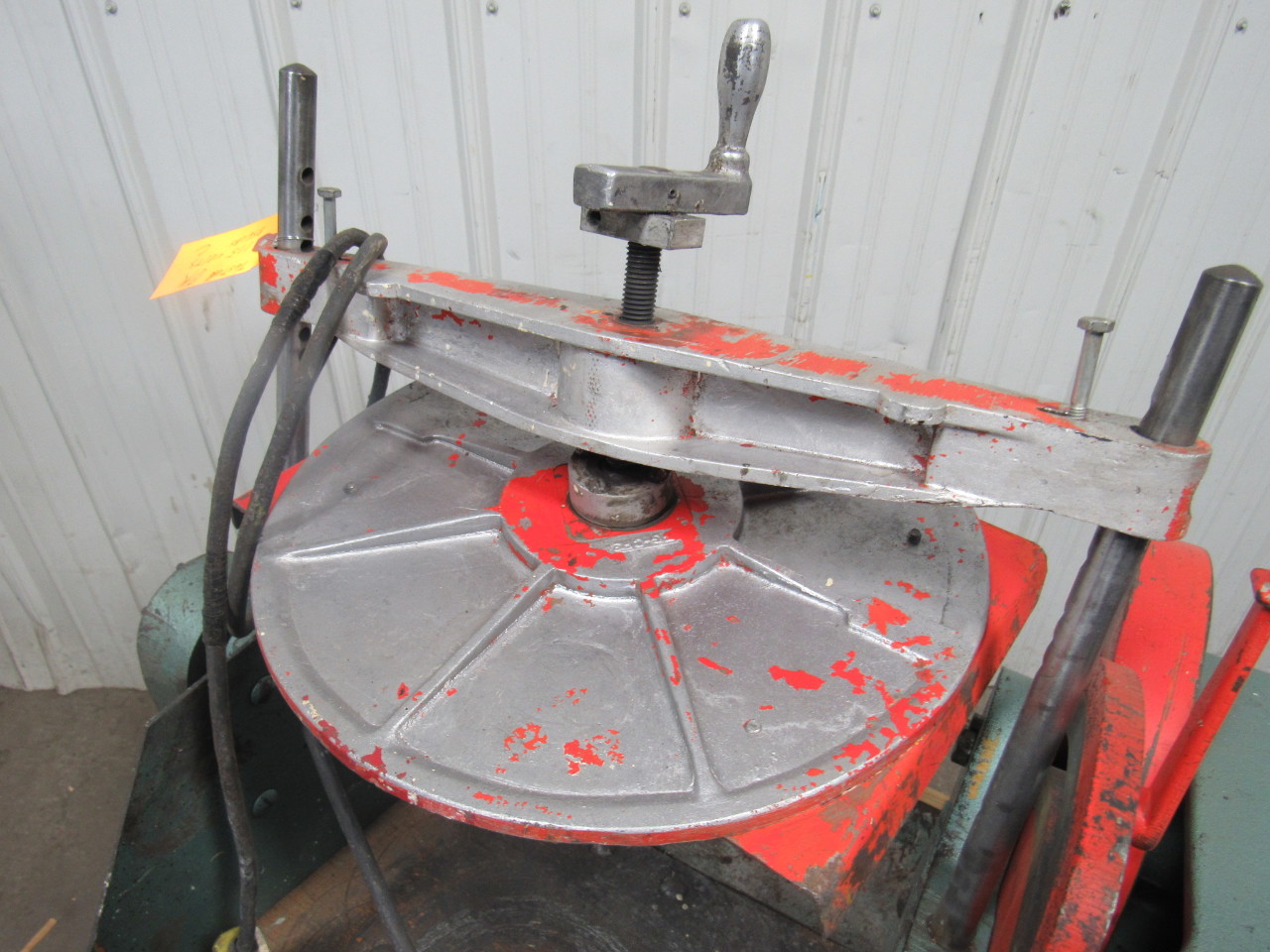 MILLER MFG 1 & 5 GALLON Paint Shaker Mixer 115/208230V 1PH W/Timer